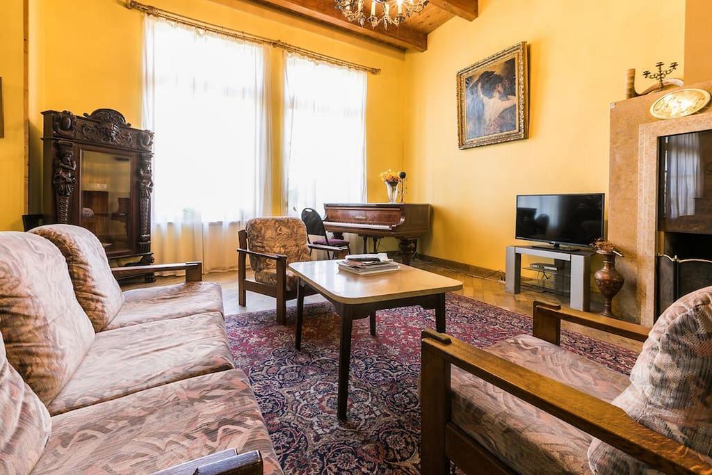 Hotel Royal Тбілісі Екстер'єр фото